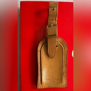 Louis Vutton Luggage Tag